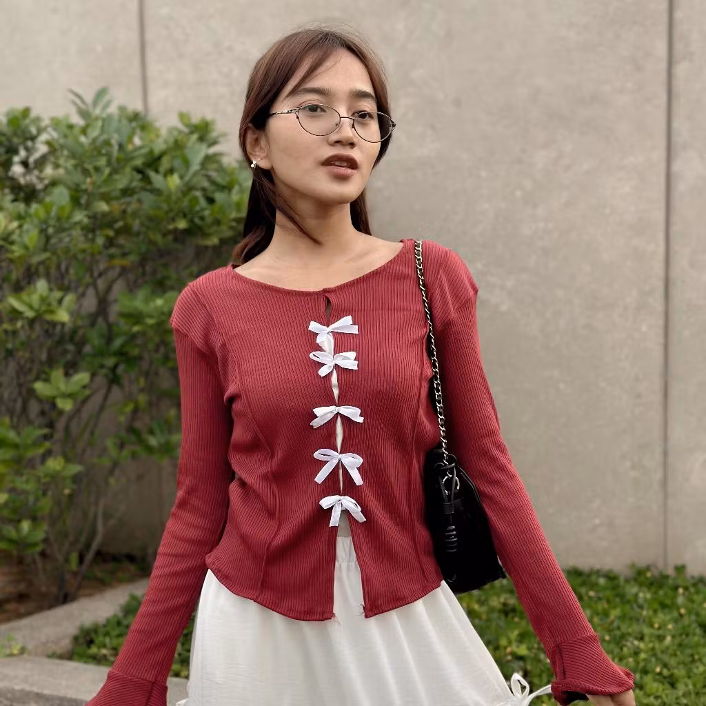 LEORA BLOUSE KNIT // KOREAN BLOUSE PITA // ATASAN WANITA KOREAN STYLE PITA